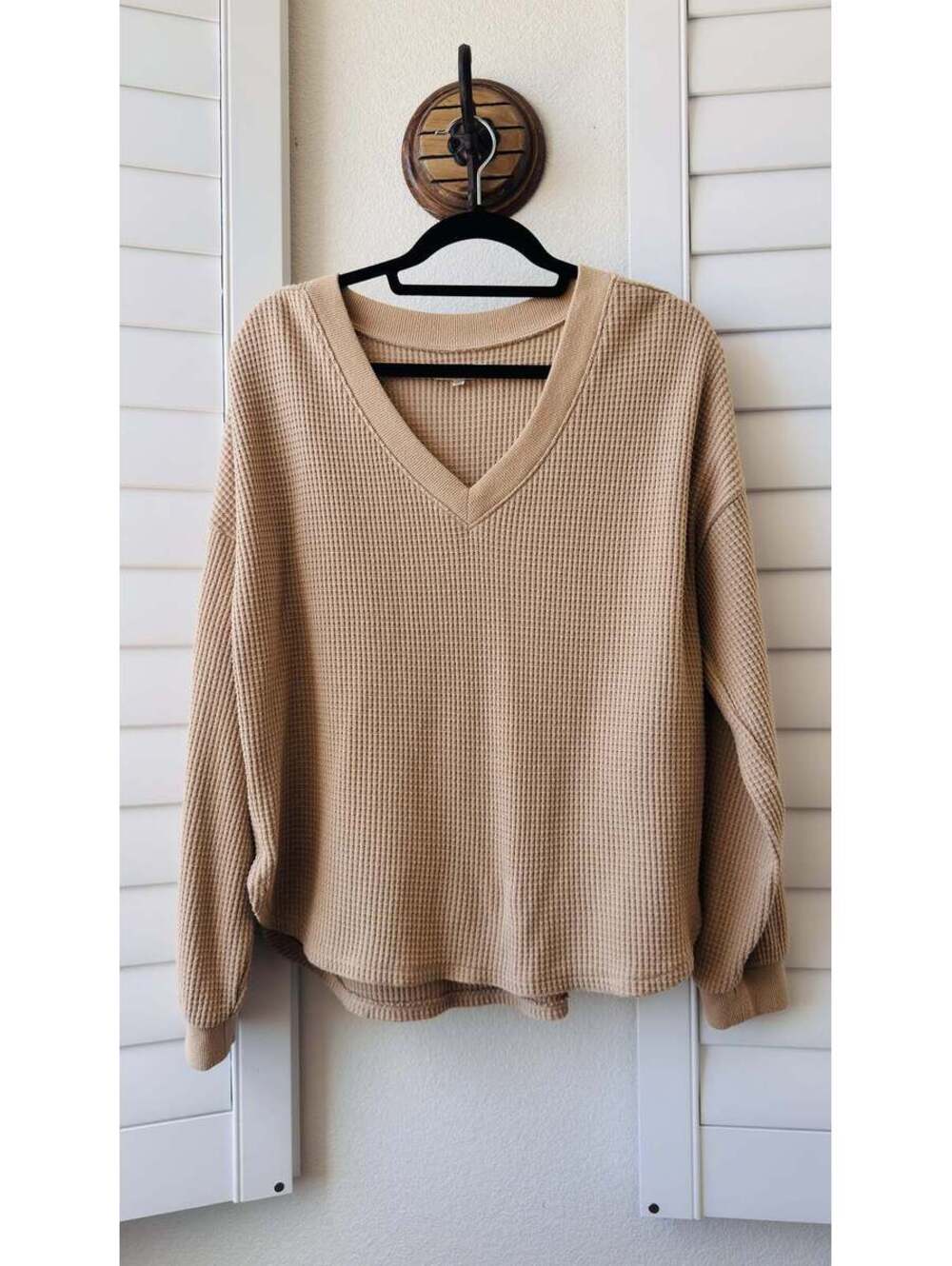 Madewell Tan Waffle Knit V-Neck Top Size L
